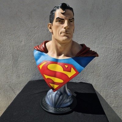 Superman Life-Size Bust I Sideshow Collectibles