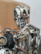 Terminator Endoskeleton MMS 352 Genisys HOT TOYS | Sideshow 