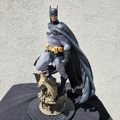 Batman Premium Format DC COMICS Statuette I Sideshow 