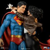 DC Comics diorama 1/6 Superman & Lois 57 cm | IRON STUDIOS