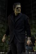 Frankenstein statuette Premium Format Mixed Media Frankenstein (Fabric Costume) 57 cm | SIDESHOW