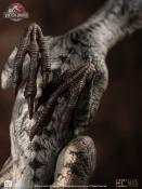 Jurassic Park 3 Maquette 1/4 Female Velociraptor White Queen 103 cm - ECC