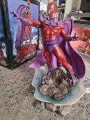 MAGNETO COMICS VERSION |DIAMOND SELECT