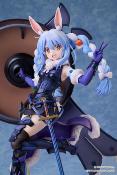 Hololive production x Fate/Grand Order statuette PVC 1/7 Usada Pekora × Mash Kyrielight 28cm | ANIPLEX