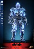 Batman et Robin figurine Movie Masterpiece 1/6 Mr. Freeze 33 cm | HOT TOYS