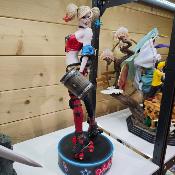 Harley Quinn: Hell on Wheels Premium Format | Sideshow Collectibles