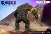 Godzilla vs. Kong: The New Empire statuette Soft Vinyl Kong with B.E.A.S.T. Glove 30 cm | STAR ACE 