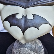 Batman Life Size Bust I Sideshow Collectibles