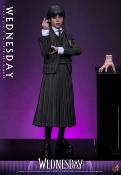 Mercredi figurine 1/6 Wednesday 27 cm | HOT TOYS
