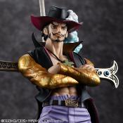 One Piece statuette PVC P.O.P. SA-MAXIMUM Hawk Eye Dracule Mihawk Ver. R 29 cm | MEGAHOUSE