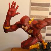 The Flash Premium Format Figure Dc Comics | Sideshow