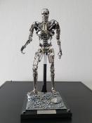 Terminator Endoskeleton MMS 352 Genisys HOT TOYS | Sideshow 