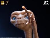 E.t., l'extra-terrestre statuette 1/3 E.T. 59 cm | ELITE CREATURE COLLECTIBLES