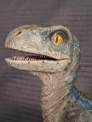 Jurassic World: Fallen Kingdom statuette Prime Collectibles 1/2 Baby Blue 34 cm | Prime 1 Studios