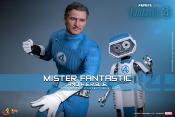 Les Quatre Fantastiques : Premiers pas pack 2 figurines Movie Masterpiece 1/6 Mister Fantastic & H.E.R.B.I.E. 30 cm | HOT TOYS