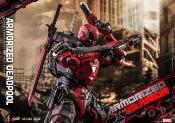 Marvel Comic Masterpiece figurine 1/6 Armorized Deadpool 33 cm | HOT TOYS