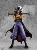 One Piece statuette PVC P.O.P. SA-MAXIMUM Hawk Eye Dracule Mihawk Ver. R 29 cm | MEGAHOUSE
