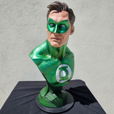 Green Lantern 1/1 Life Size Bust I Sideshow Collectibles