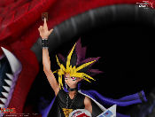 Yami Yugi et Slifer le dragon célèste Yu-Gi-Oh  |  Taka Corp.