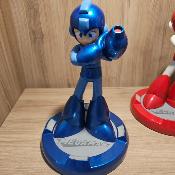 SDCC 2016 Exclusive  Red and blue Mega Man 25th Anniversary |Statue CAPCOM