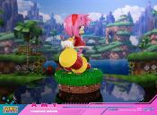 Sonic the Hedgehog statuette Amy 35 cm | F4F