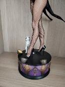 Zatanna Premium Format EXCLUSIVE EDITION Statuette | Sideshow