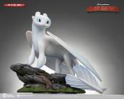 Dragons 3 statuette Master Craft Light Fury 29 cm | BEAST KINGDOM