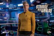 Star Trek: Strange New Worlds figurine 1/6 Captain Christopher Pike 30 cm | EXO-6