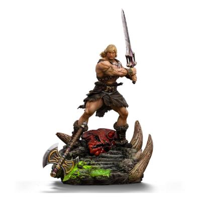 Masters of the Universe statuette 1/10 Deluxe Art Scale He-Man Unleashed 34 cm | IRON STUDIOS