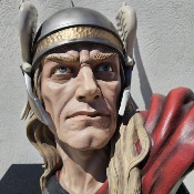 Thor 1/1 Life Size Bust I Sidehow Collectibles