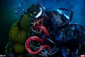 Marvel statuette Premium Format Venomized Hulk 63 cm| SIDESHOW