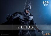 Batman et Robin figurine Movie Masterpiece 1/6 Batman 30 cm - HOT TOYS