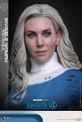 Les Quatre Fantastiques : Premiers pas pack 2 figurines Movie Masterpiece 1/6 Invisible Woman & H.E.R.B.I.E. 28 cm | HOT TOYS