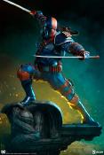 DC Comics statuette Premium Format Deathstroke 61 cm | SIDESHOW