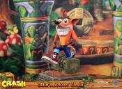 Crash Bandicoot statuette Crash Bandicoot Classic 32 cm | F4F