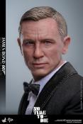 Mourir peut attendre Movie Masterpiece 1/6 James Bond 30 cm | HOT TOYS